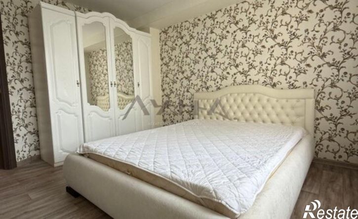 3-комн квартира Комсомольская наб, 4,  д. 4