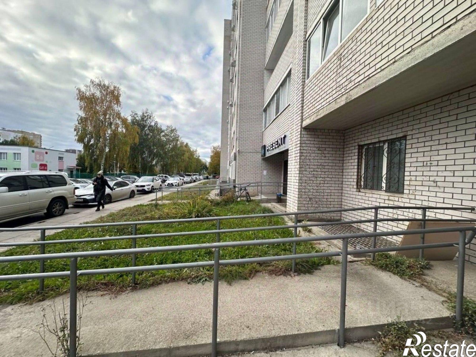 Купить помещение свободного назначения за 2 500 000 рублей на проспект Дружбы Народов, 1