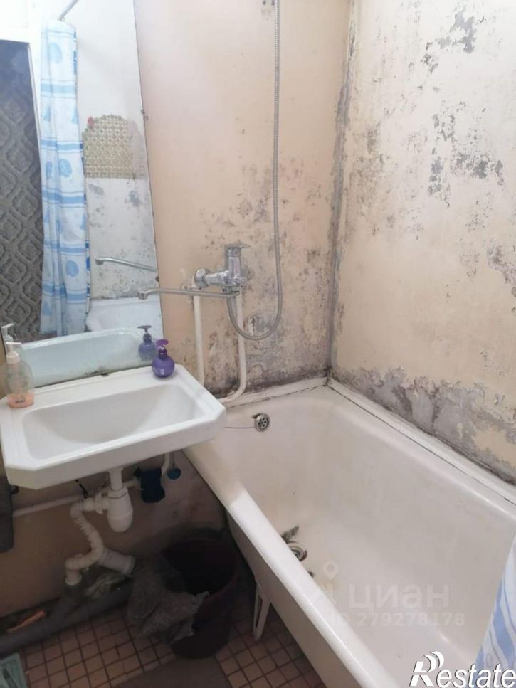 Комната пр-кт Сююмбике, 105,  д. 105