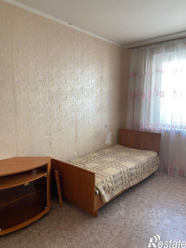 3-комн квартира пр-кт В.Фоменко, 62,  д. 62