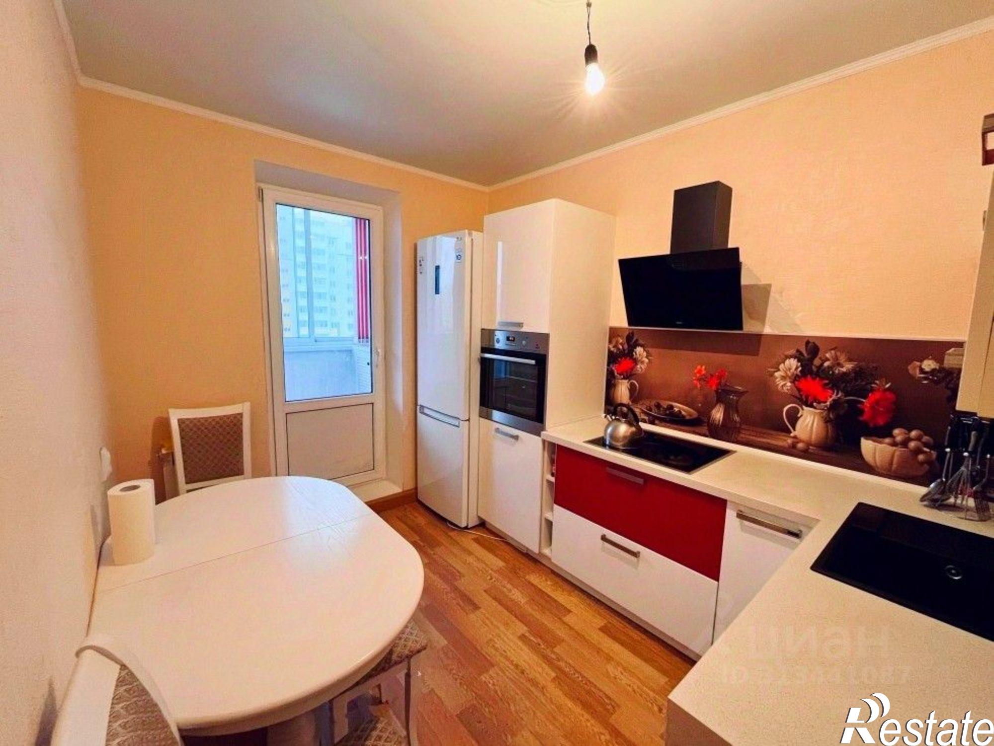 Сдать комнату за 13 000 рублей на ул Виктора Полякова, 20А