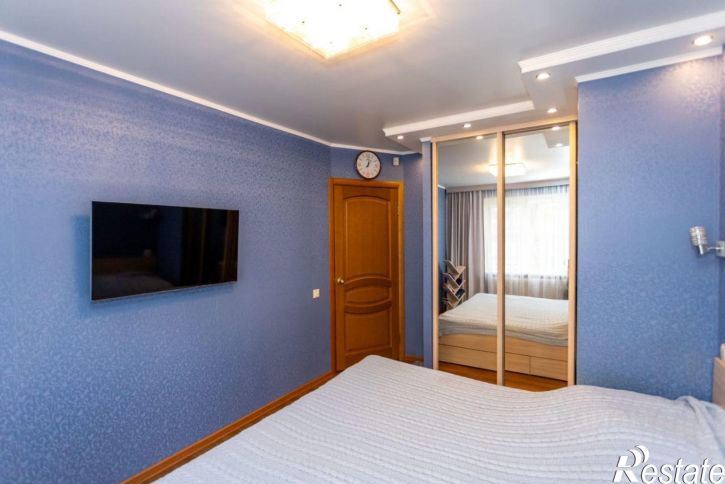 3-комн квартира б-р 60-летия Октября, 4,  д. 4