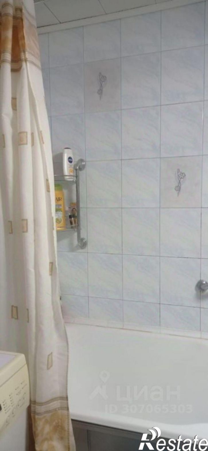 3-комн квартира б-р им Галиаскара Камала, 20,  д. 20