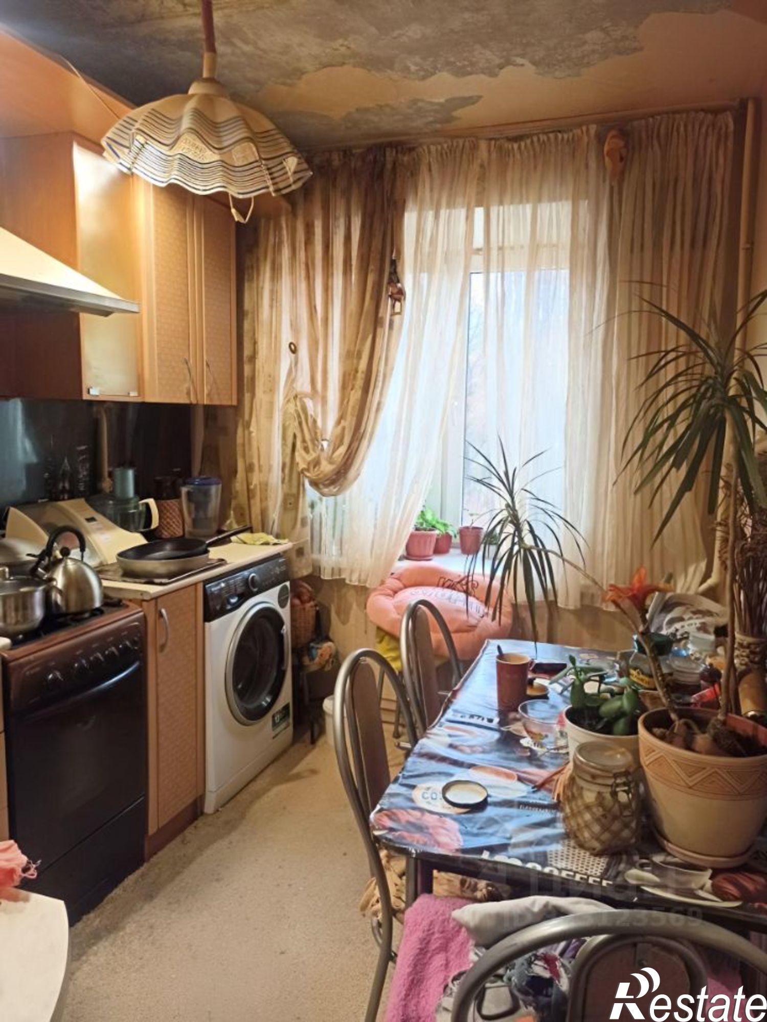 Купить комнату за 3 300 000 рублей на им Габдуллы Тукая наб, 7