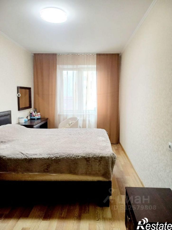 3-комн квартира ул Авангардная, 57,  д. 57