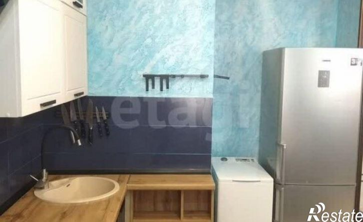 3-комн квартира б-р 60-летия Октября, 4,  д. 4