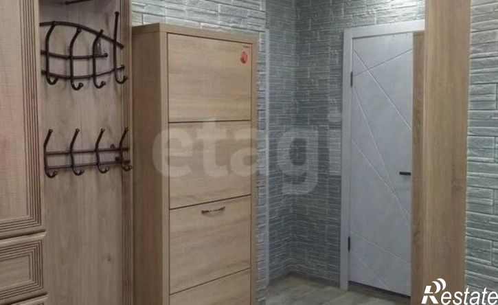 3-комн квартира б-р 60-летия Октября, 4,  д. 4