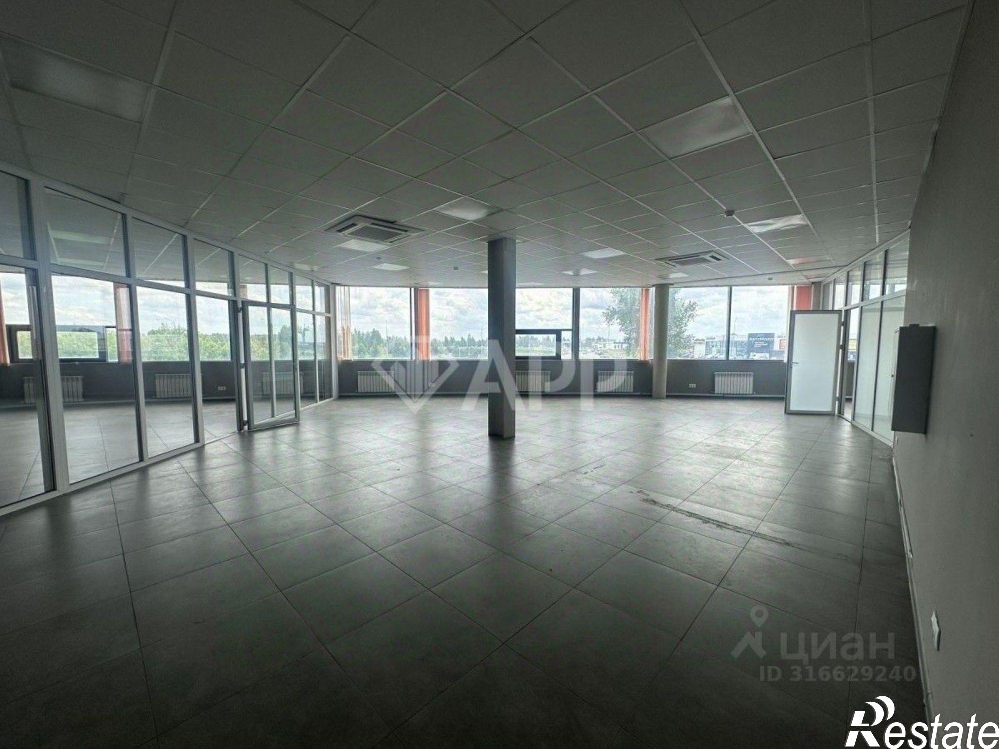 Сдать торговое помещение за 129 000 рублей на Машиностроительная улица, 80