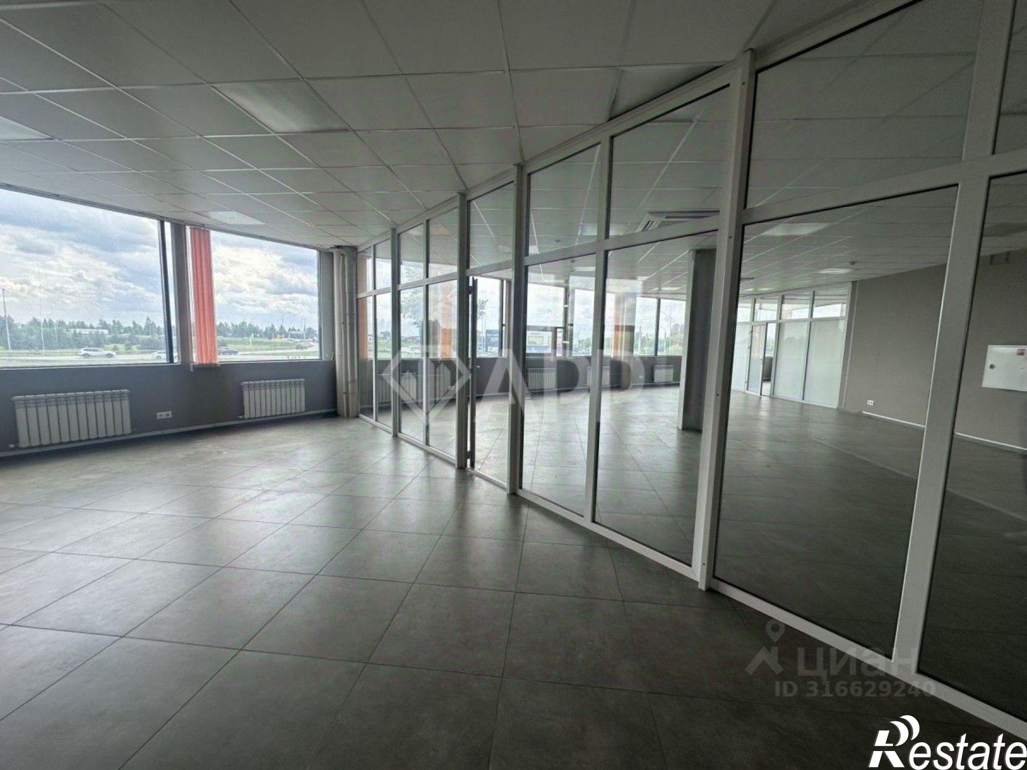 Сдать торговое помещение за 129 000 рублей на Машиностроительная улица, 80