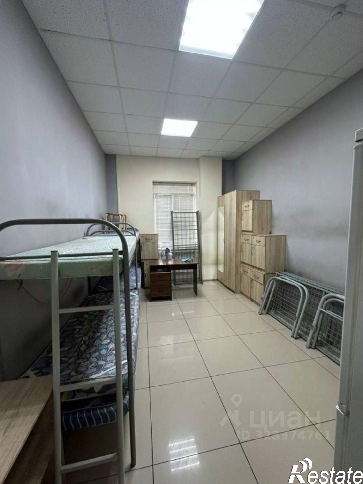 Сдать ОСЗ, отдельно стоящее здание за 308 000 рублей на Казанский проспект, 152