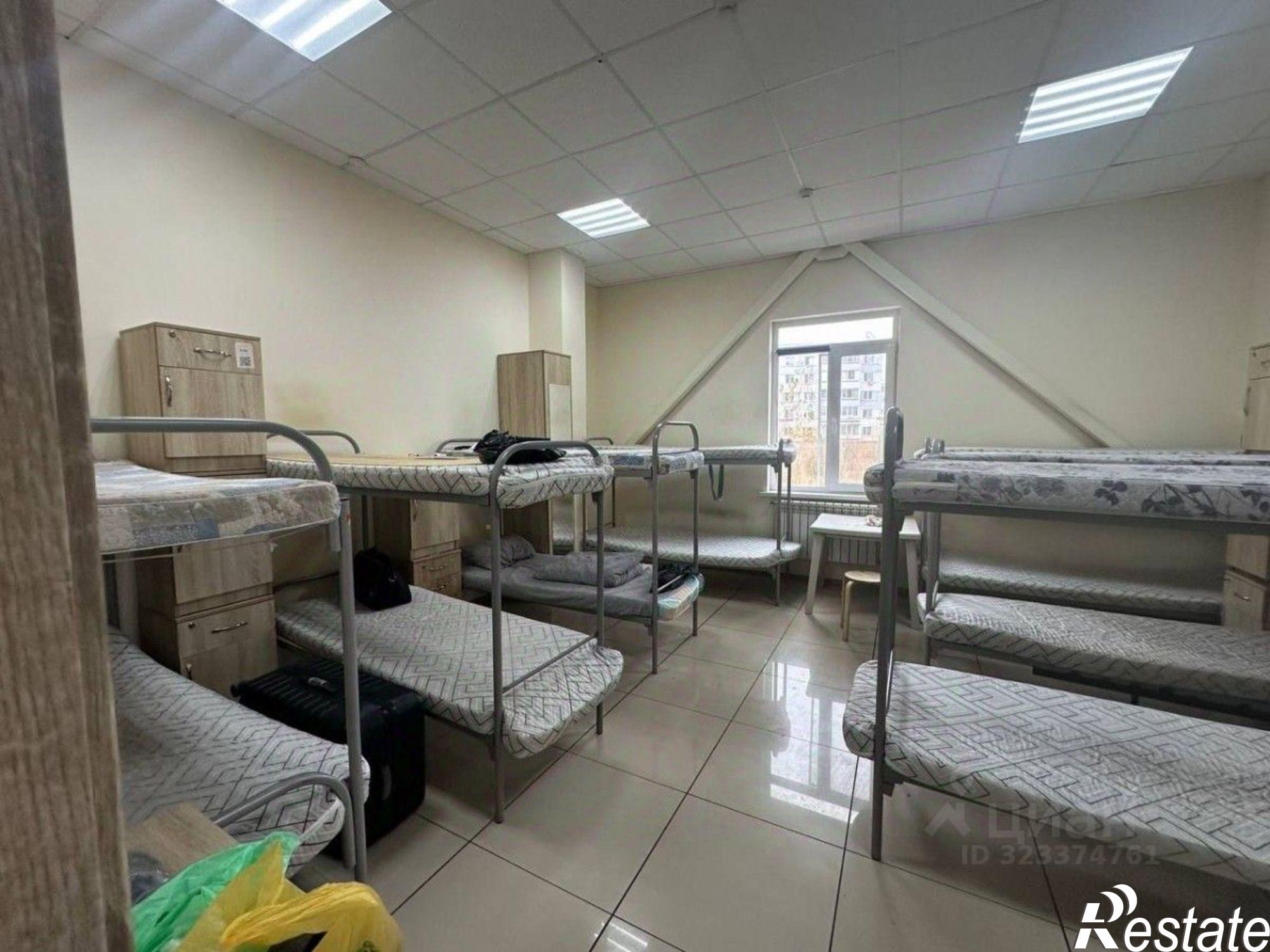 Сдать ОСЗ, отдельно стоящее здание за 308 000 рублей на Казанский проспект, 152