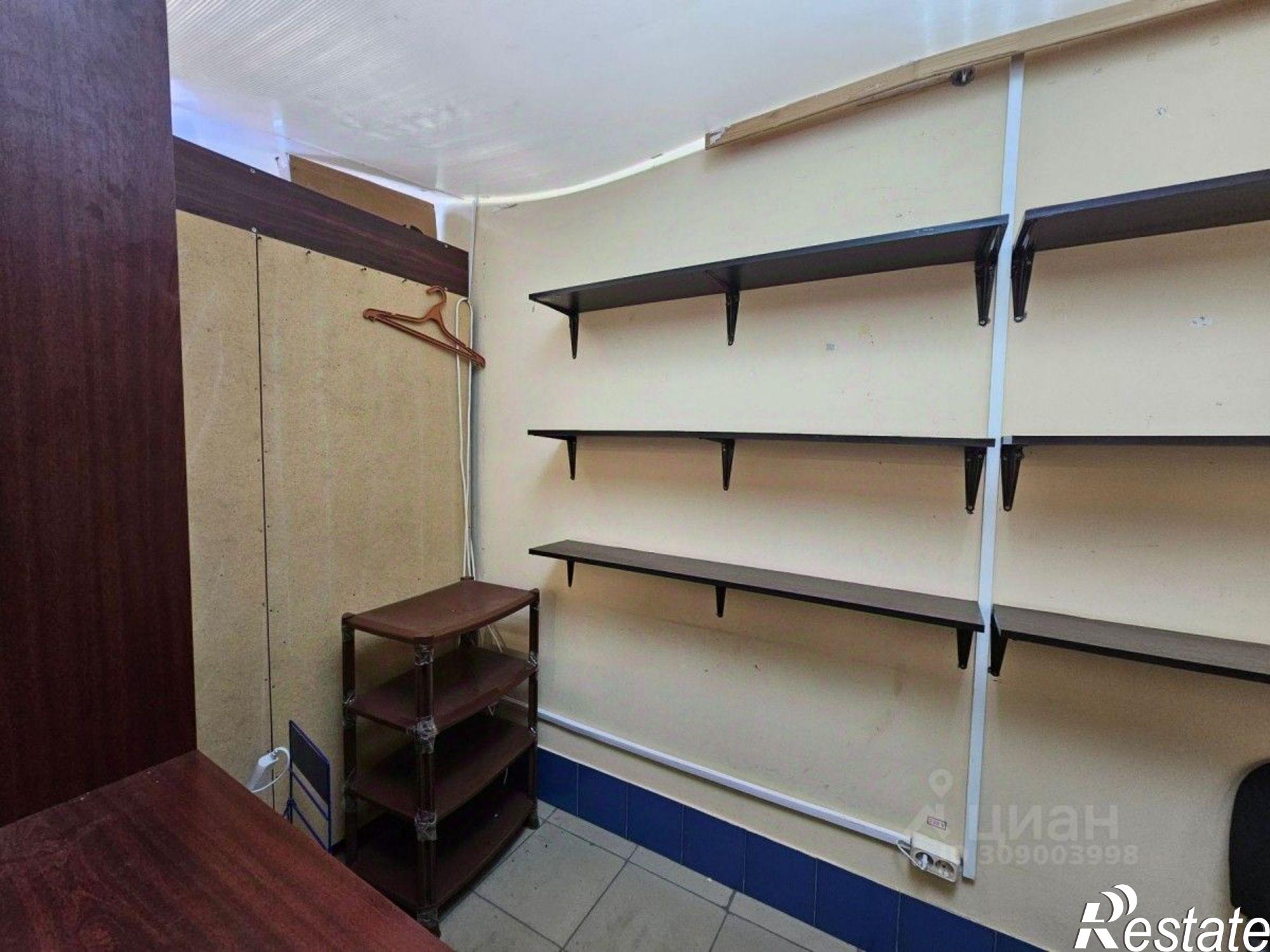 Сдать торговое помещение за 68 183 рублей на Шишкинский б-р, 3А