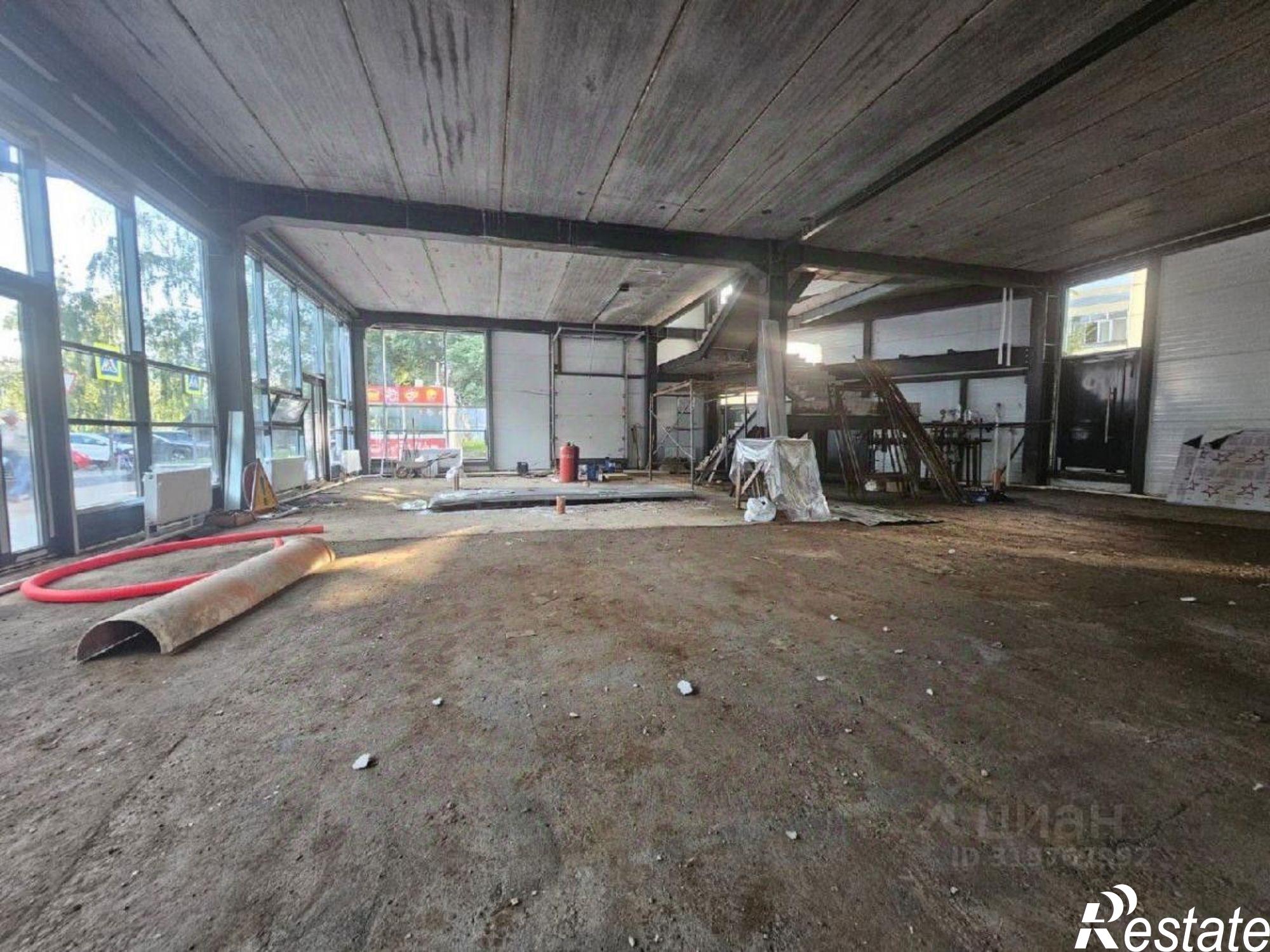 Сдать ОСЗ, отдельно стоящее здание за 340 000 рублей на ул Шамиля Усманова, 36