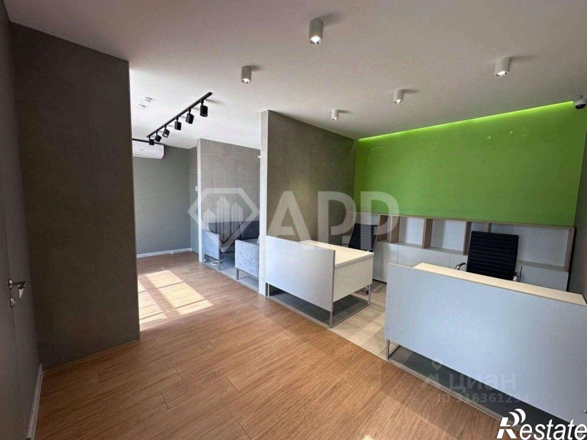 Сдать офис, помещение под офис за 75 000 рублей на Казанский проспект, 174