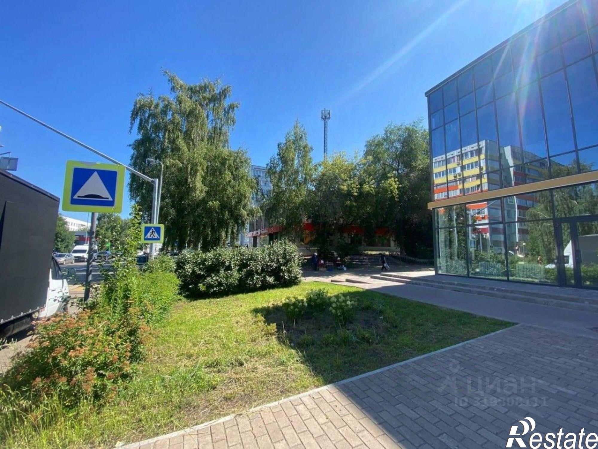 Сдать ОСЗ, отдельно стоящее здание за 231 000 рублей на улица Шамиля Усманова, 88Б