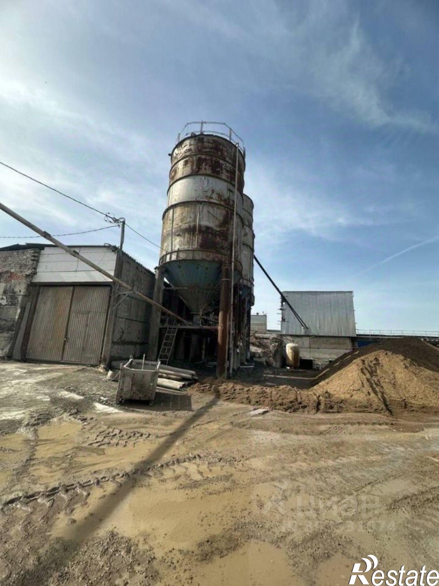 Сдать производственную площадь за 640 000 рублей на ул Профильная, 57/1