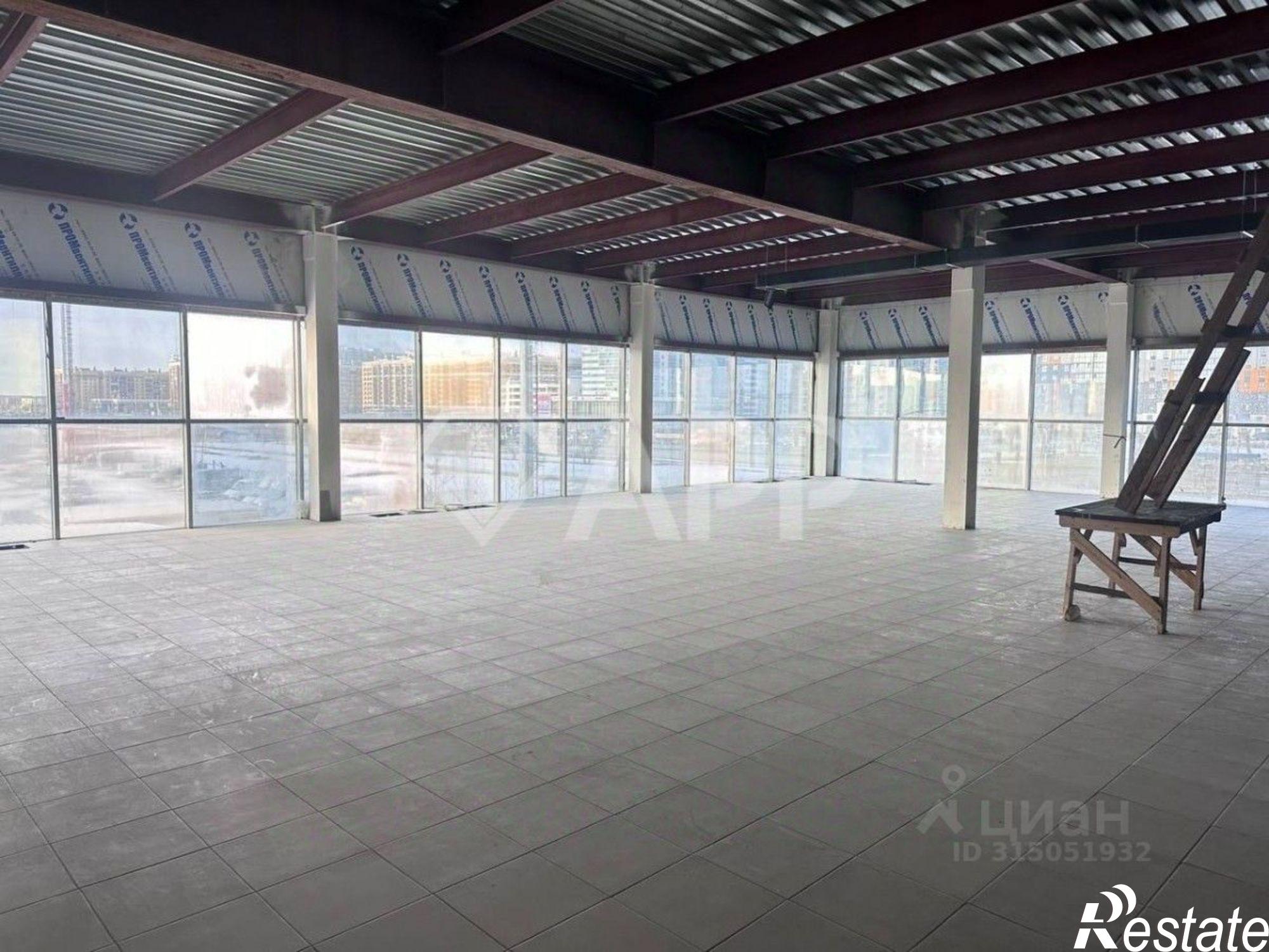 Сдать торговое помещение за 75 000 рублей на Машиностроительная улица, 124А