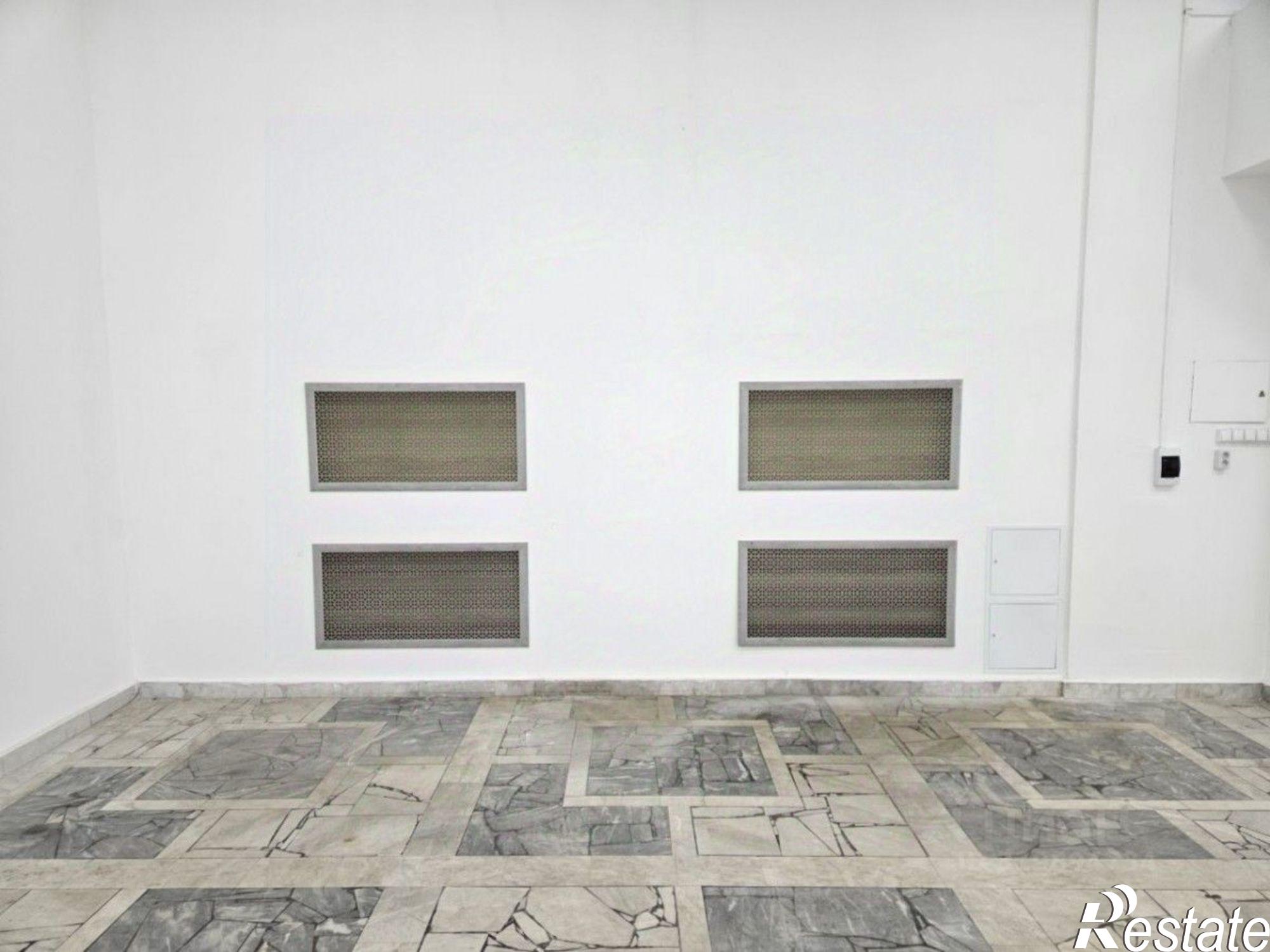 Сдать торговое помещение за 156 100 рублей на Казанский пр-кт, 164