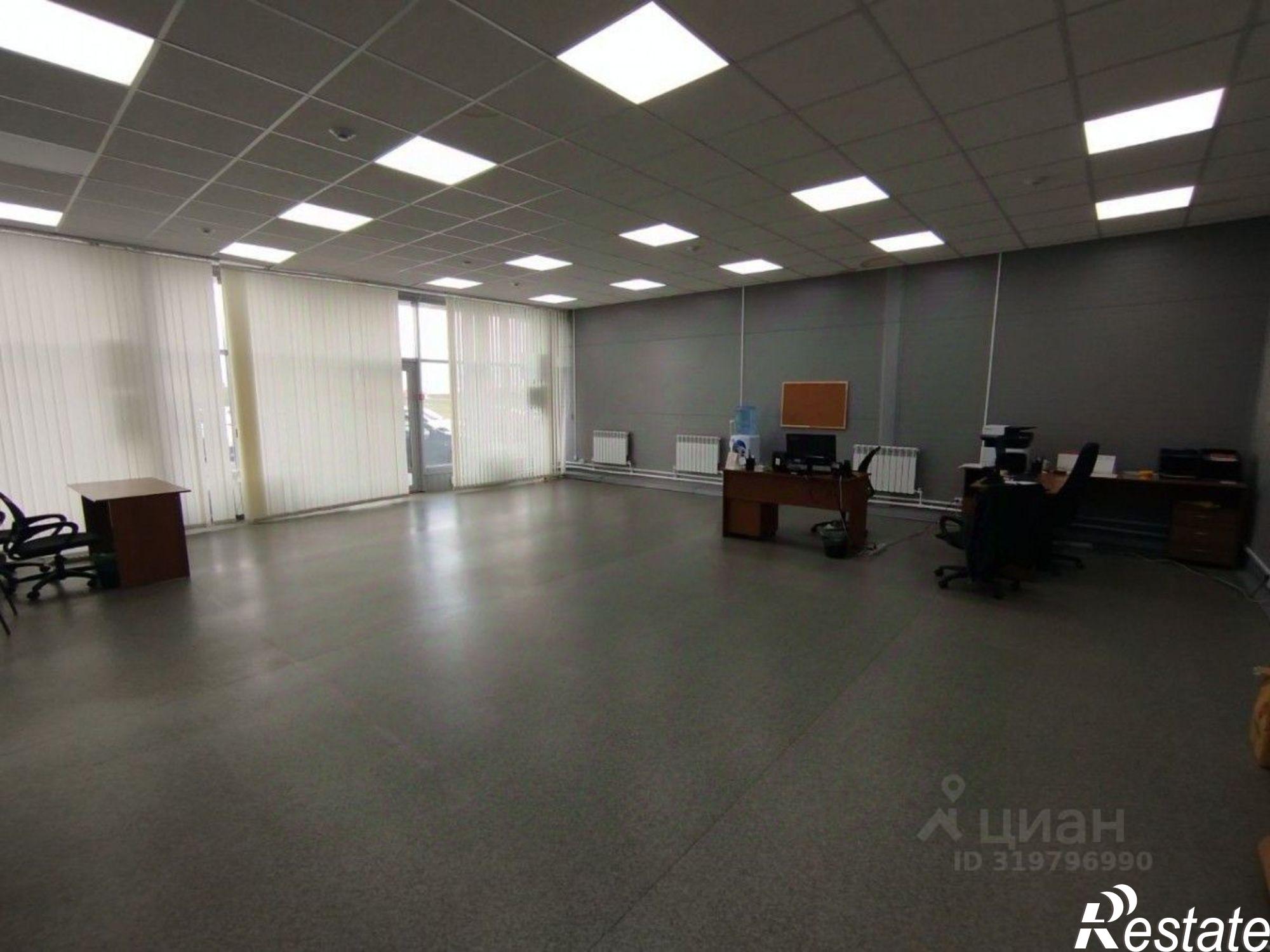 Сдать торговое помещение за 560 000 рублей на ул Старосармановская, 29