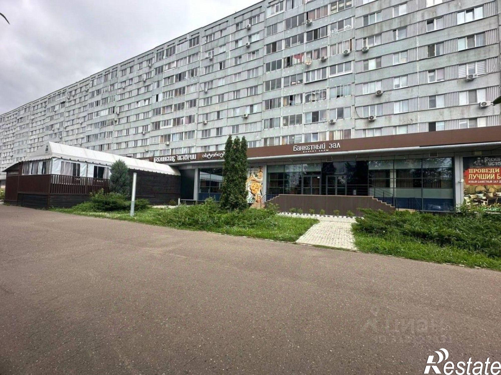 Купить помещение свободного назначения за 42 340 900 рублей на пр-кт Хасана Туфана, 8