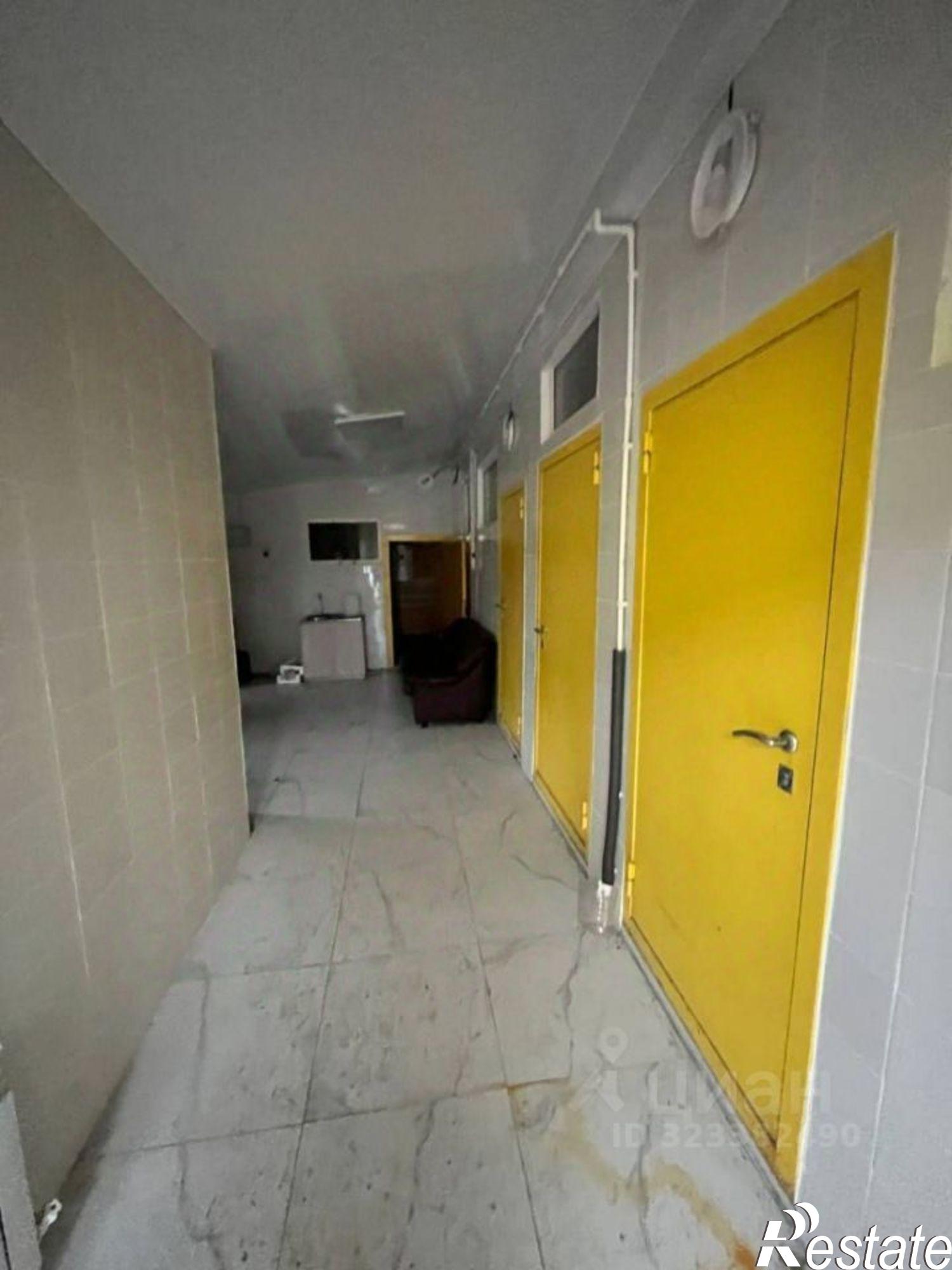 Купить складское помещение за 55 000 400 рублей на Полиграфическая улица