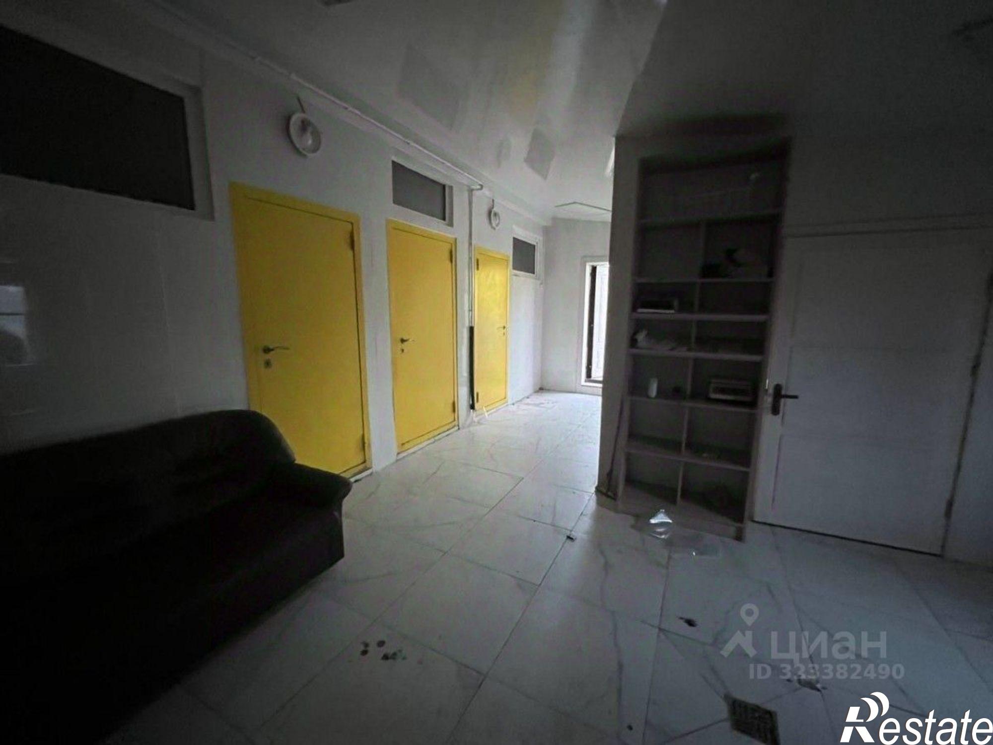 Купить складское помещение за 55 000 400 рублей на Полиграфическая улица