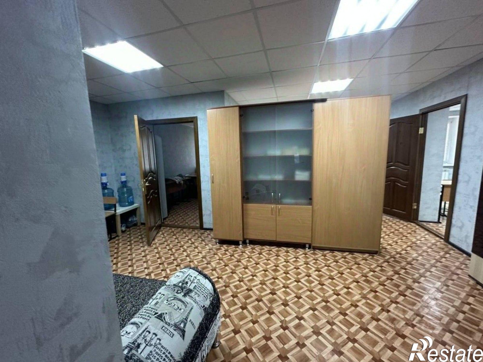 Купить помещение свободного назначения за 13 075 500 рублей на проспект Дружбы Народов, 1