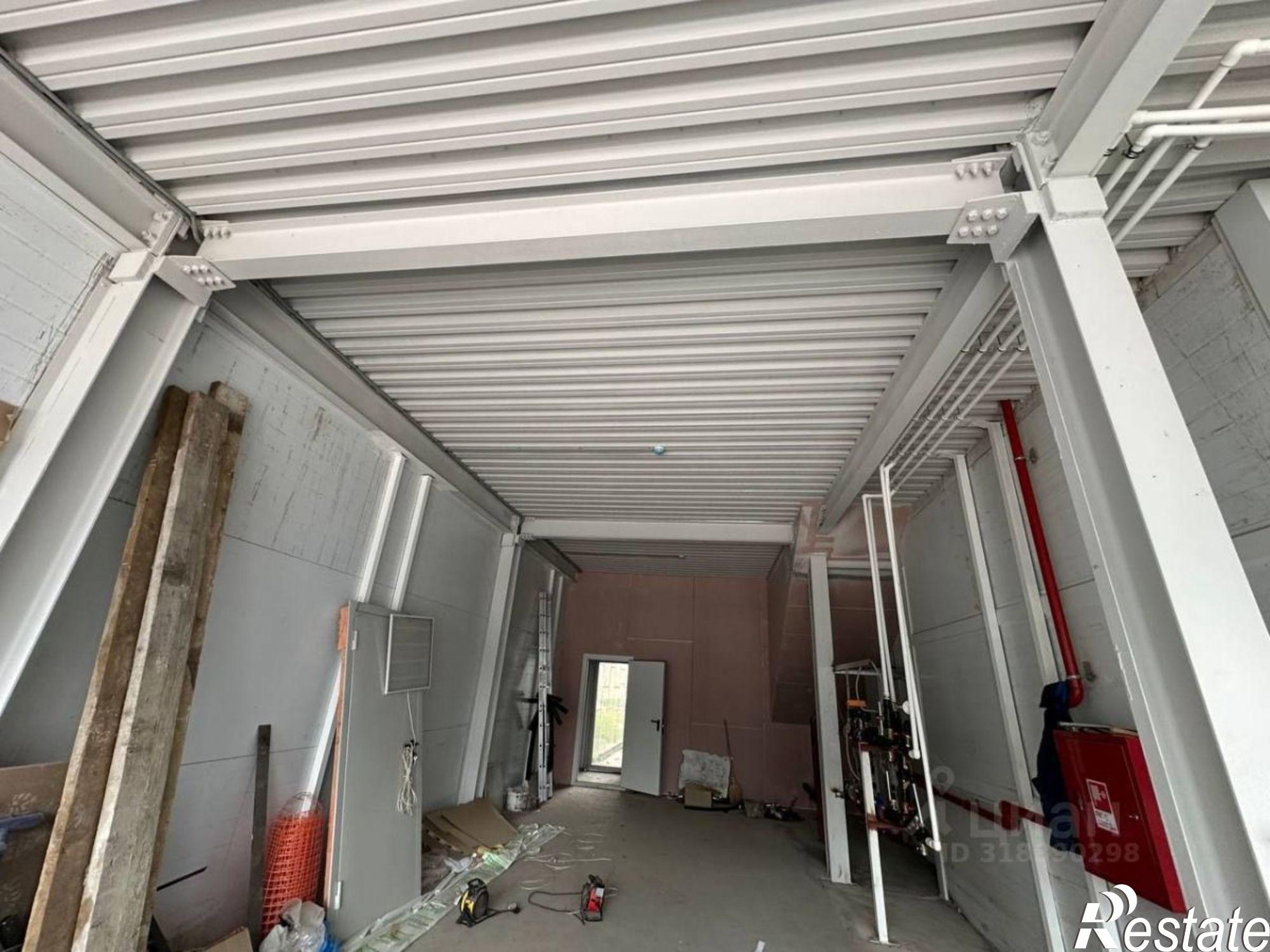 Купить помещение свободного назначения за 35 000 100 рублей на б-р Энтузиастов, 18