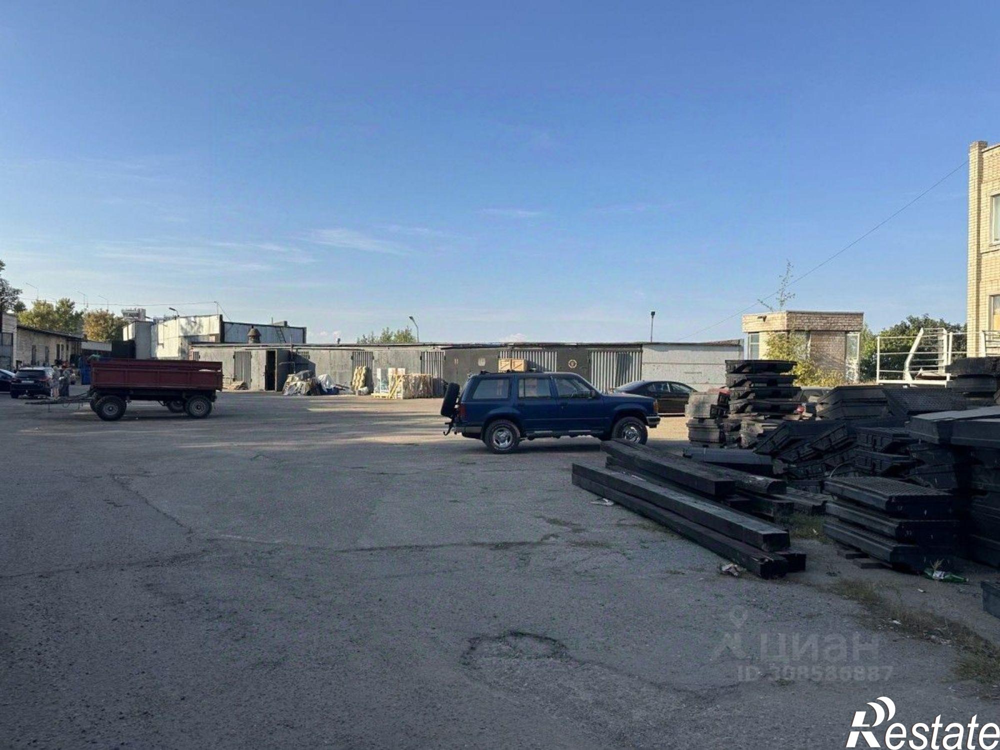 Купить производственную площадь за 17 700 700 рублей на ул Гидростроителей, 32