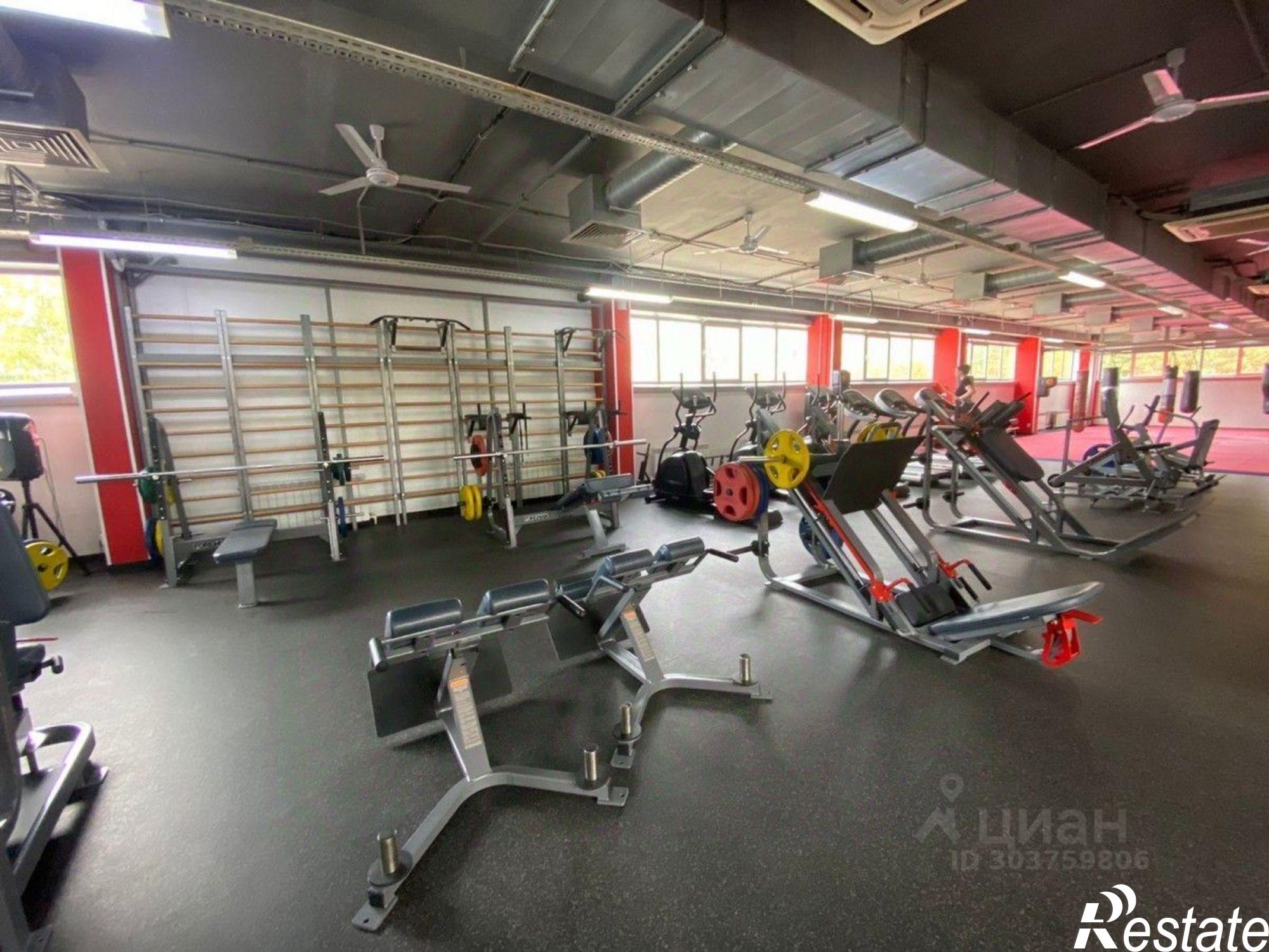 Купить ОСЗ, отдельно стоящее здание за 216 900 000 рублей на б-р 60-летия Октября, 11