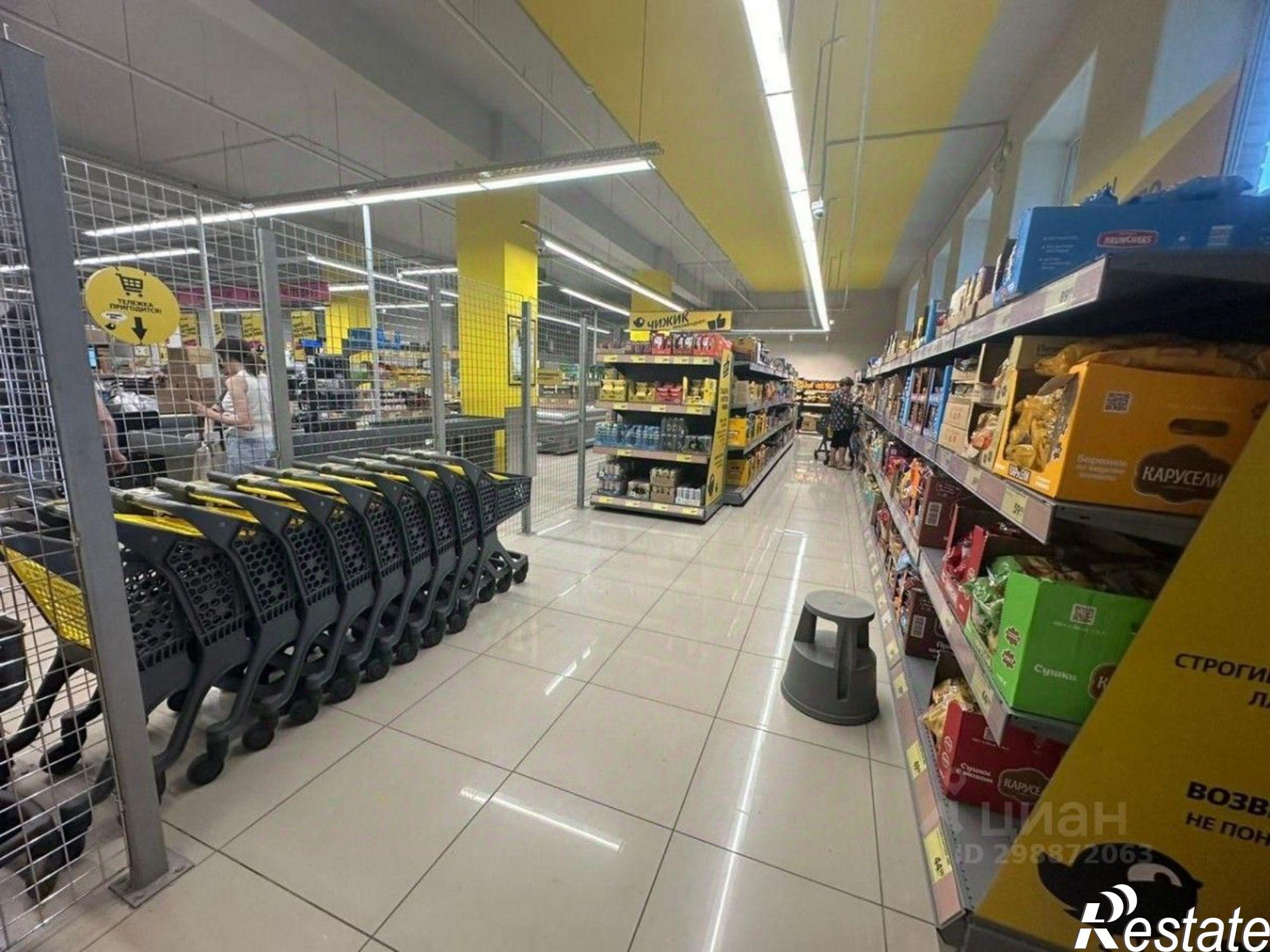 Купить помещение свободного назначения за 60 000 600 рублей на пр-кт им Вахитова, 42А