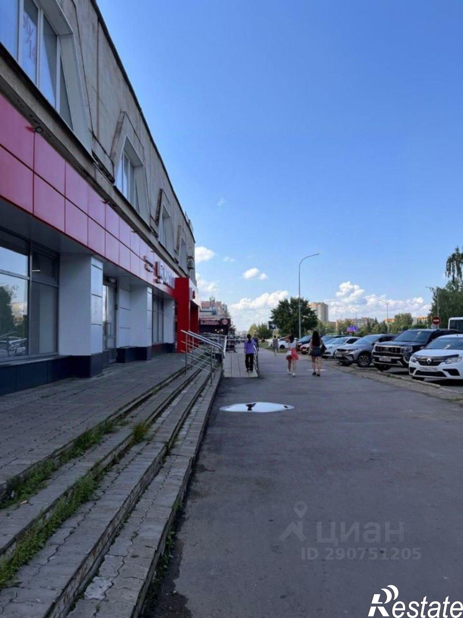 Купить помещение свободного назначения за 24 956 300 рублей на Московский пр-кт, 90