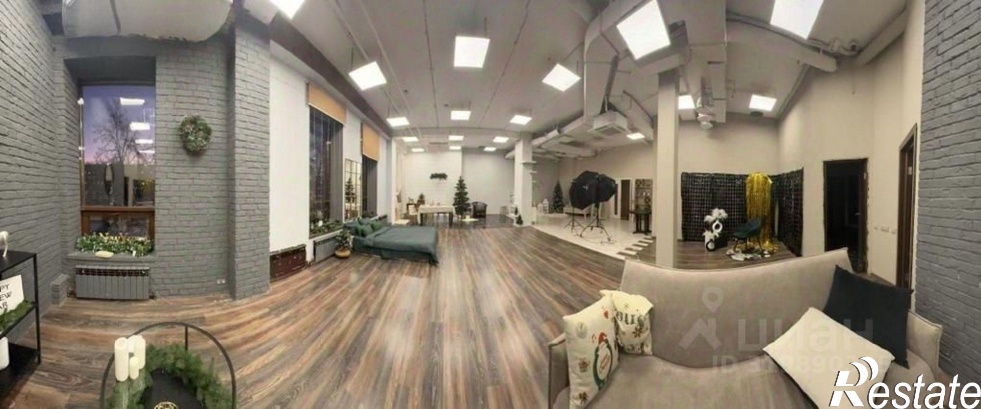 Купить помещение свободного назначения за 55 245 000 рублей на пр-кт Раиса Беляева, 12