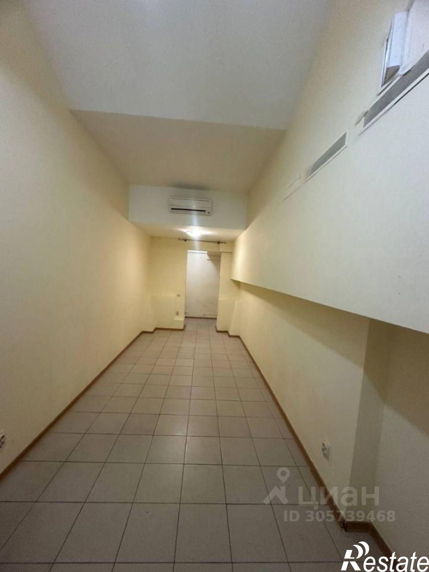 Купить помещение свободного назначения за 972 990 рублей на Набережночелнинский пр-кт, 70/56