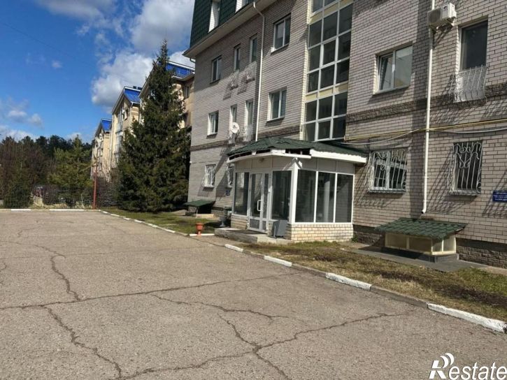 Помещение свободного назначения пр-кт Раиса Беляева, 12,  д. 12