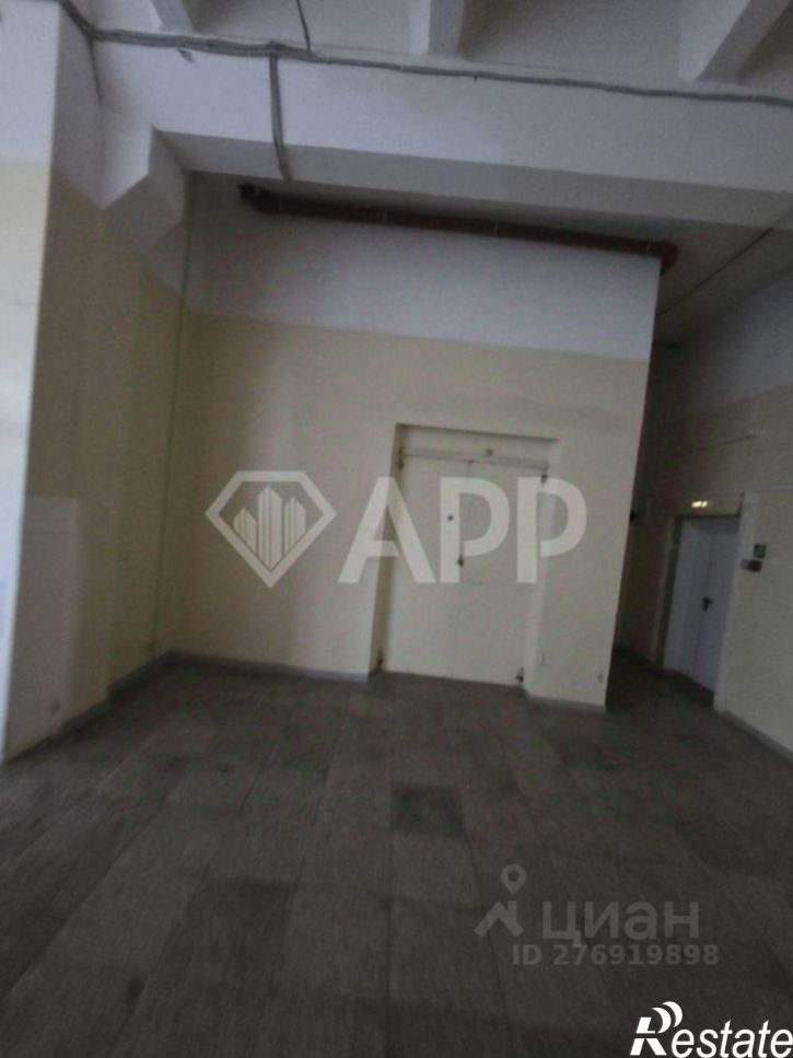 Помещение свободного назначения пр-кт Яшьлек, 7,  д. 7