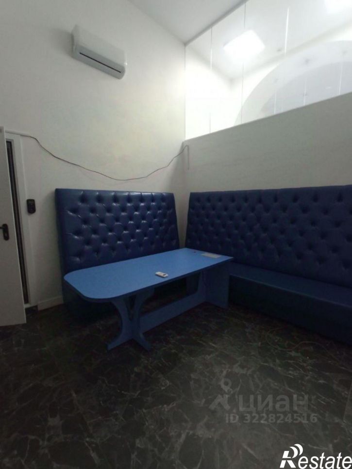 Помещение свободного назначения пр-кт Сююмбике, 40Г,  д. 40Г