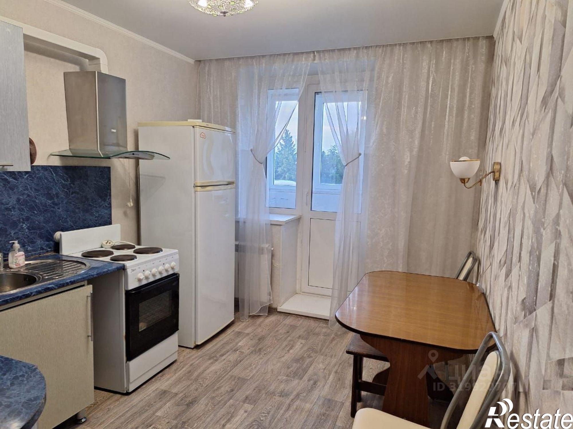 Сдать квартиру за 28 000 рублей на проспект Дружбы Народов, 1