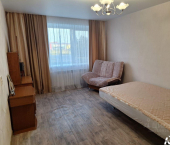 1-комн, 45кв м, этаж 2/10 проспект Дружбы Народов, 1