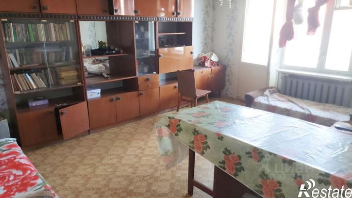 3-комн квартира ул им Комарова, 33,  д. 33