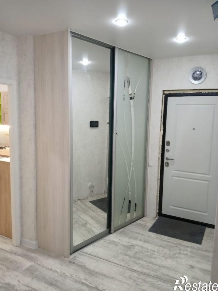 2-комн квартира пр-кт В.Фоменко, 76,  д. 76