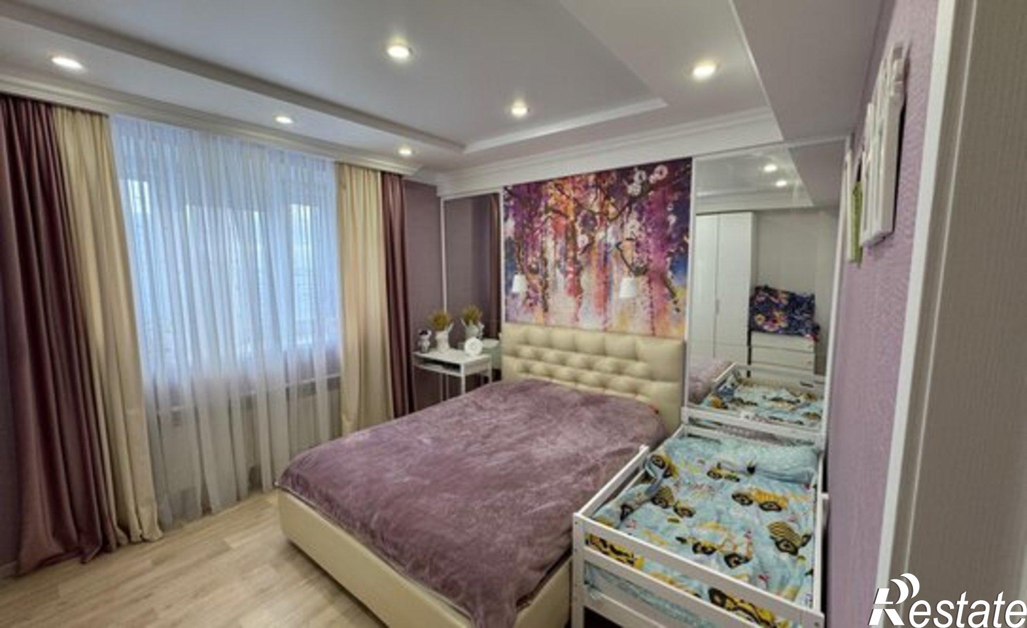 Купить квартиру за 9 500 000 рублей на ул Виктора Полякова, 21