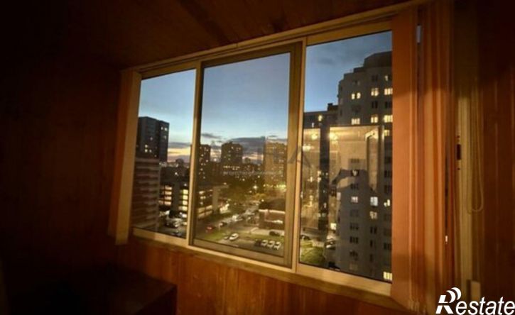 2-комн квартира Московский пр-кт, 76,  д. 76