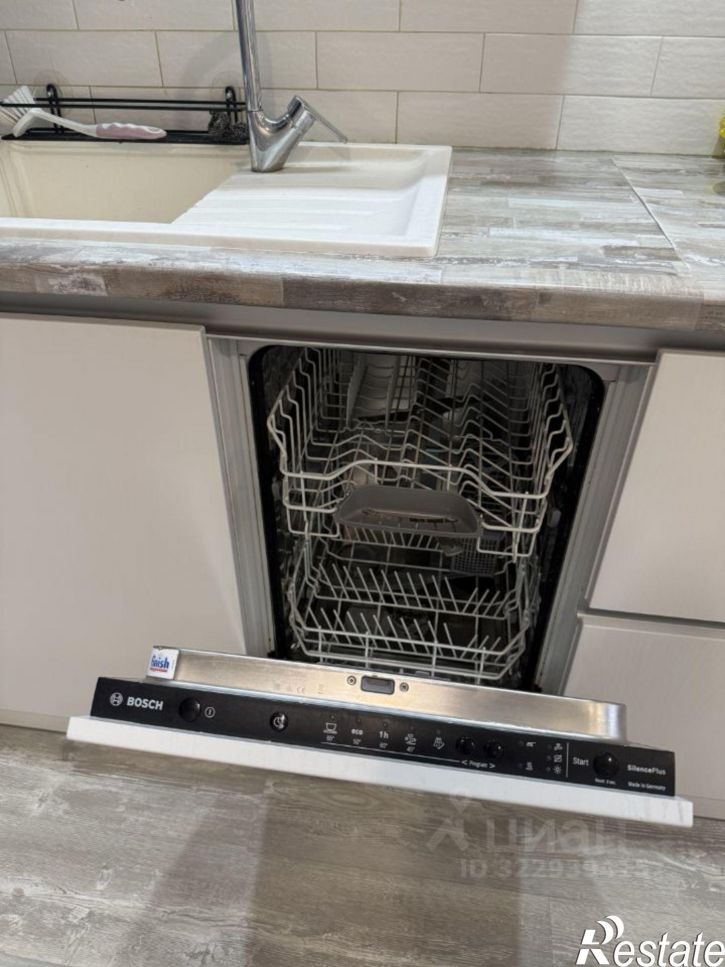 2-комн квартира ул Нур Баян, 9,  д. 9