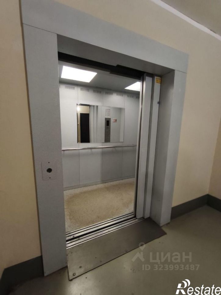 2-комн квартира ул Виктора Полякова, 12В,  д. 12В