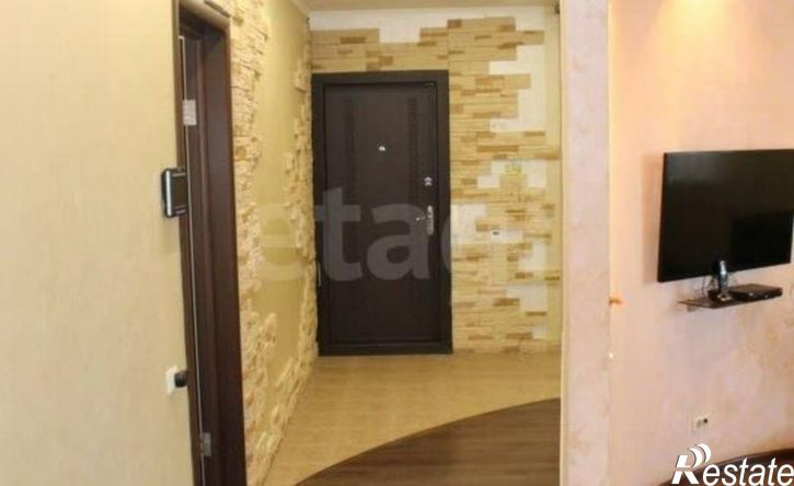 4-комн квартира пер им Сергея Есенина, 1Б,  д. 1Б