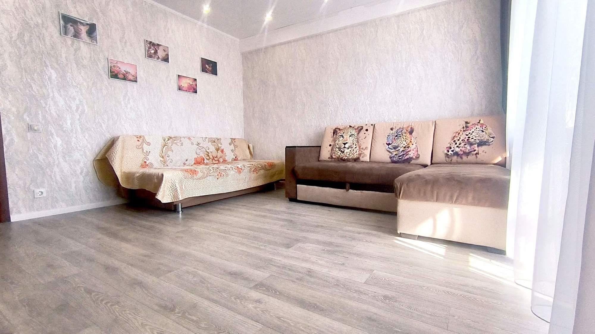 Сдать квартиру за 2 800 рублей на Раиса Беляева проспект, д.28