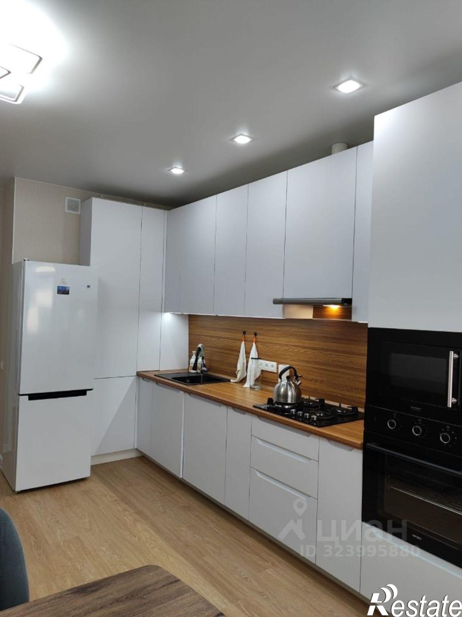 Сдать квартиру за 50 000 рублей на улица Николая Иванцова, 7