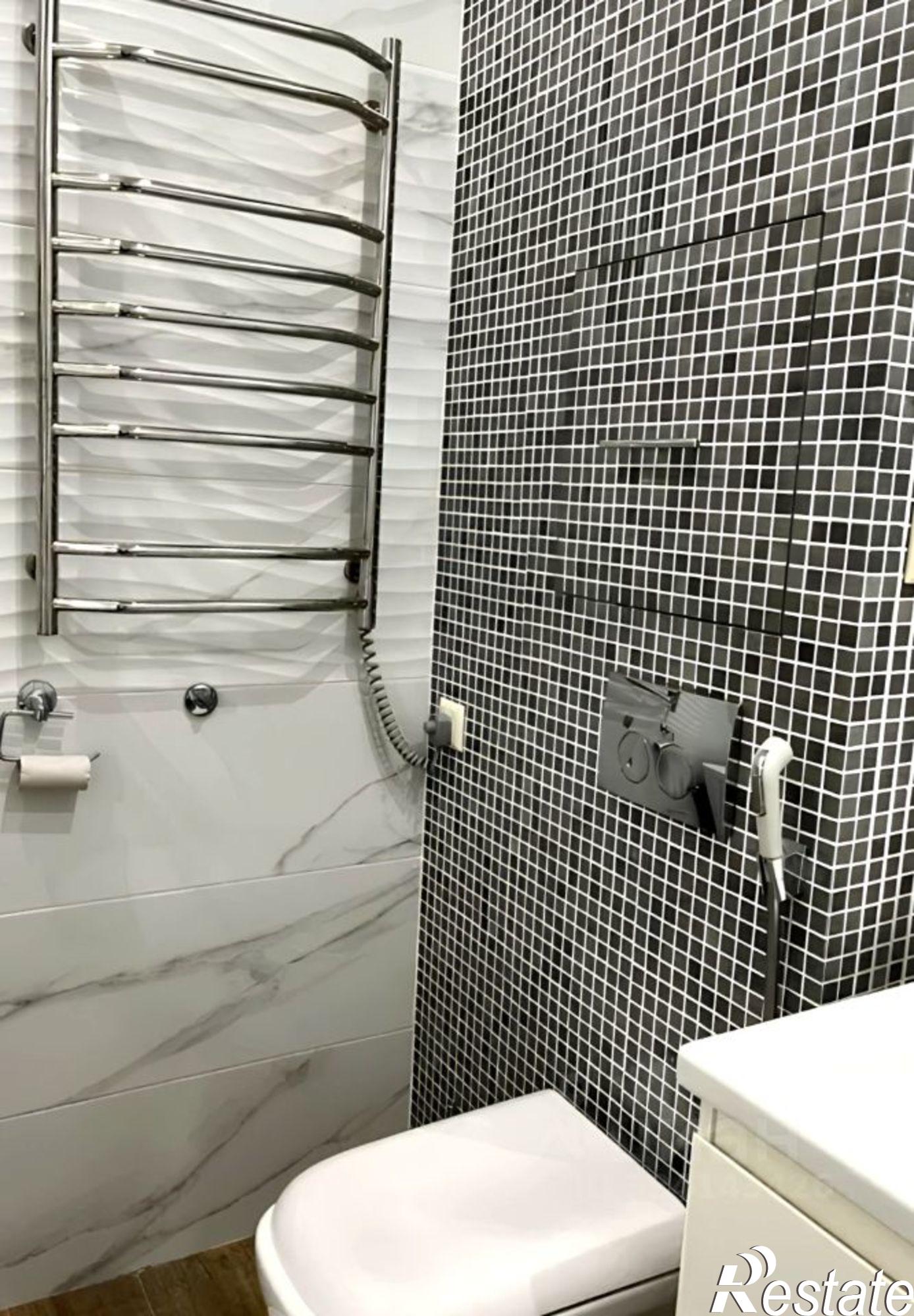 Сдать квартиру за 25 000 рублей на пр-кт Дружбы Народов, 17