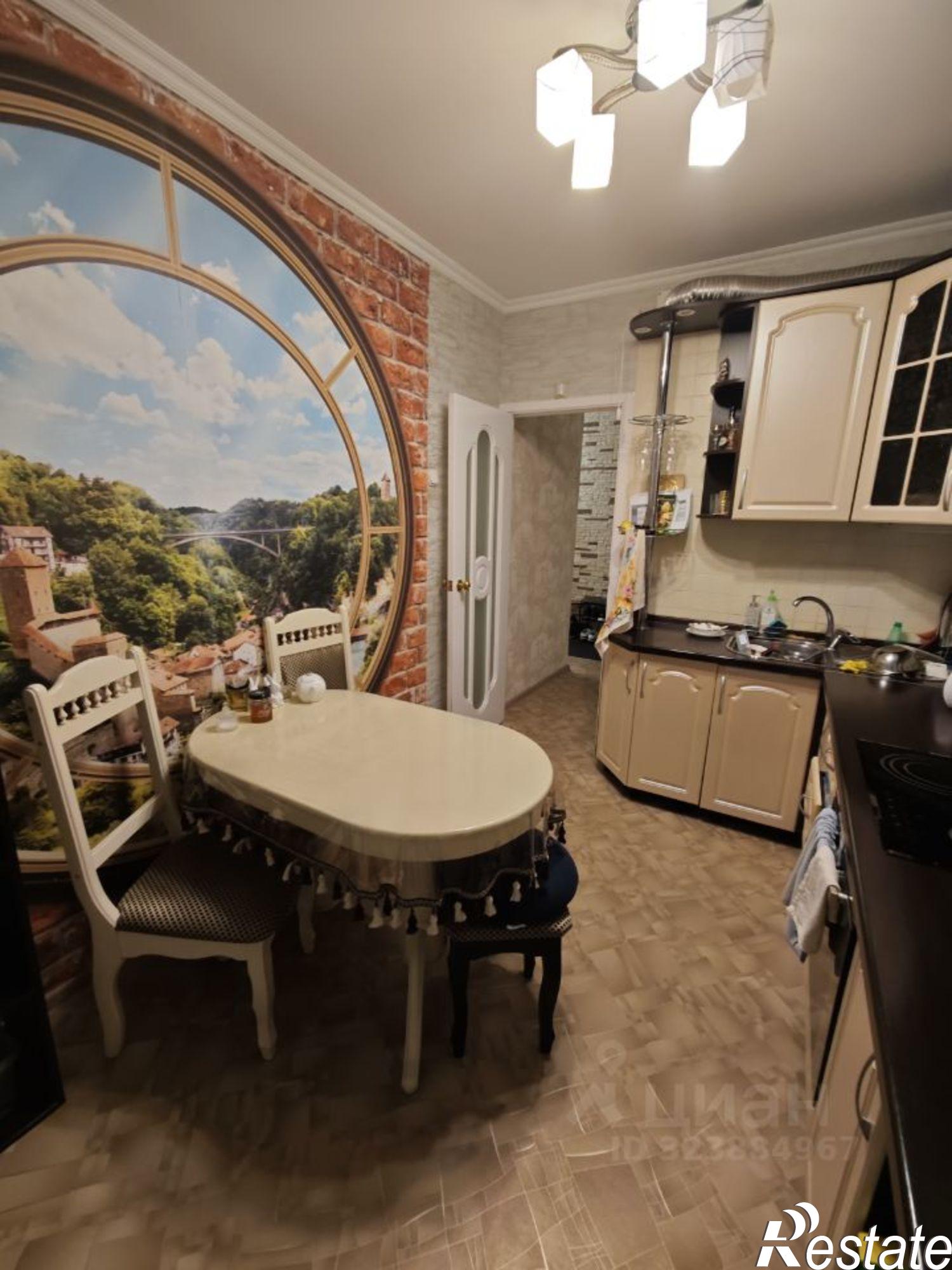 Сдать квартиру за 50 000 рублей на пр-кт им Вахитова, 27